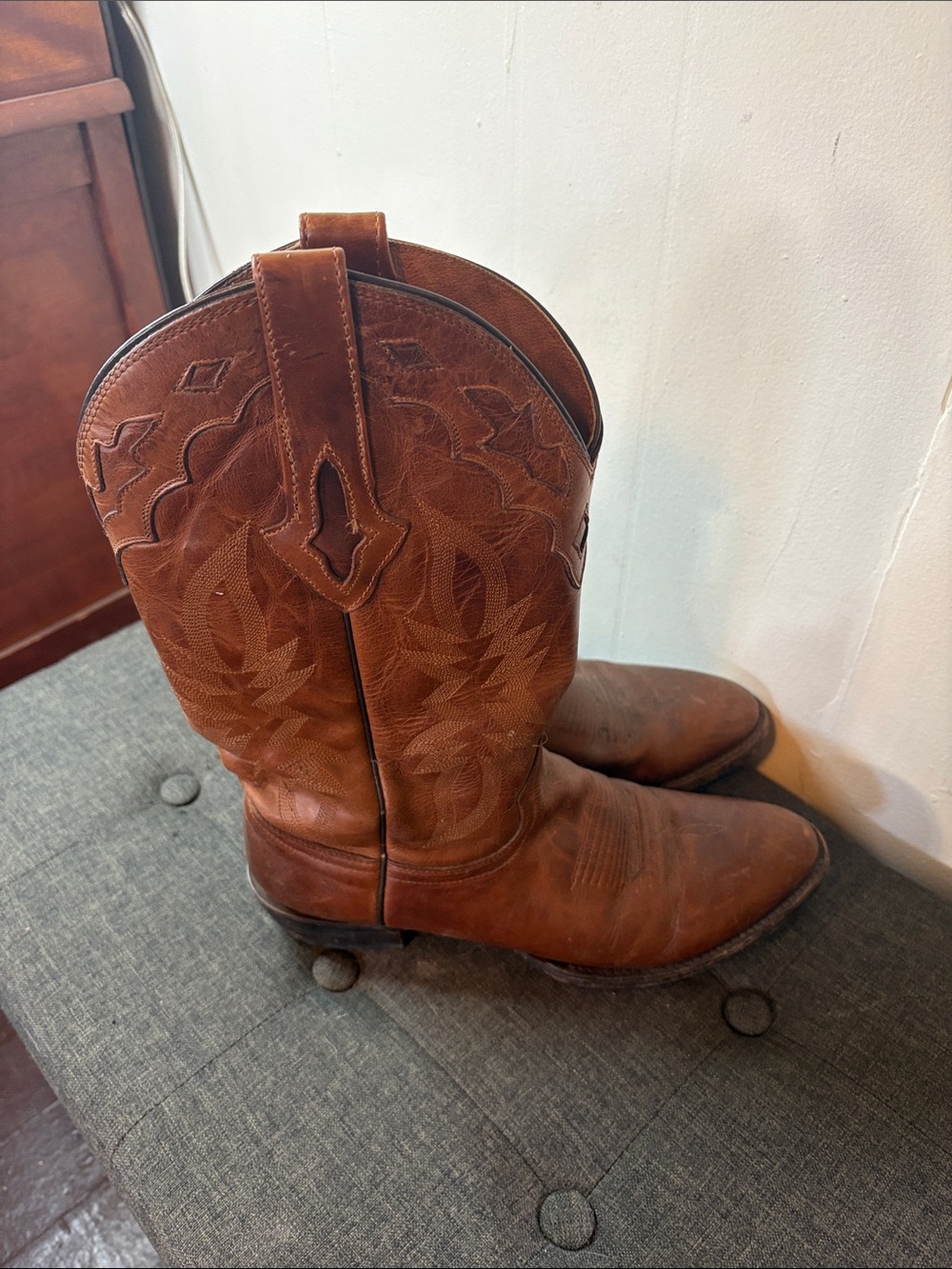 Vintage Resistol ranch by lucchese brown cowboy boots